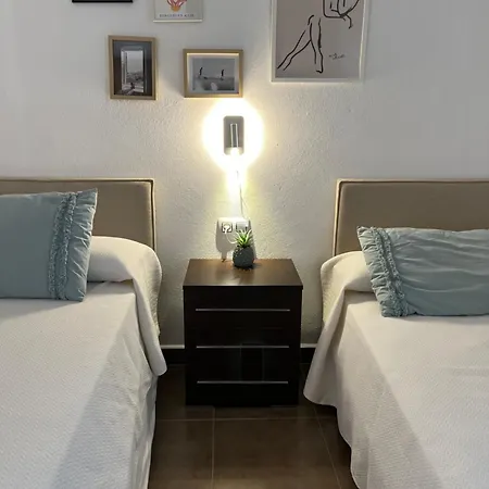 Casa Rocalla Conil * 加的斯